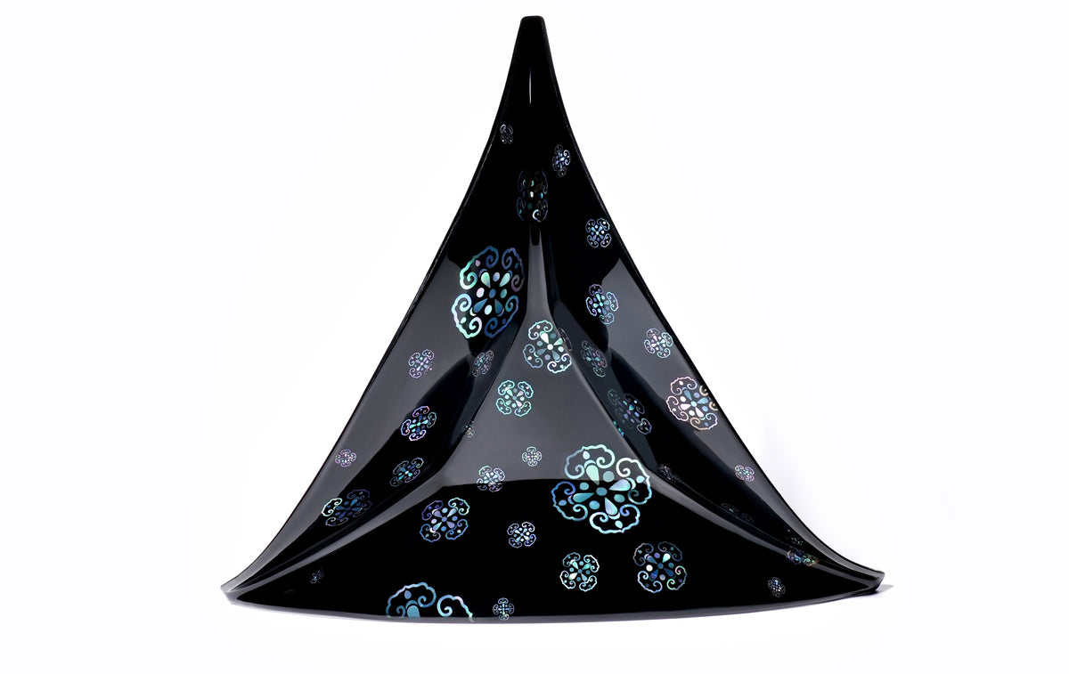 Four Directions Ruyi lacquer cigar ashtray